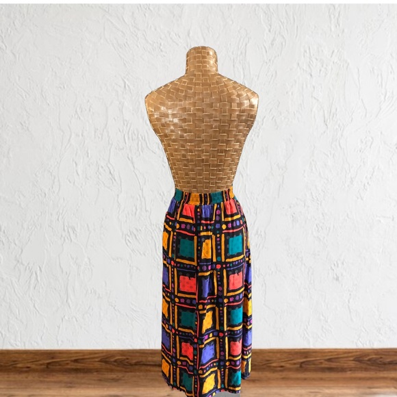 Vintage Abstract Pattern Circle Skirt - Picture 2 of 14